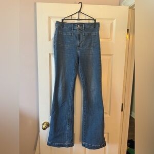 Gap High Rise Flare Jeans (Medium Wash)